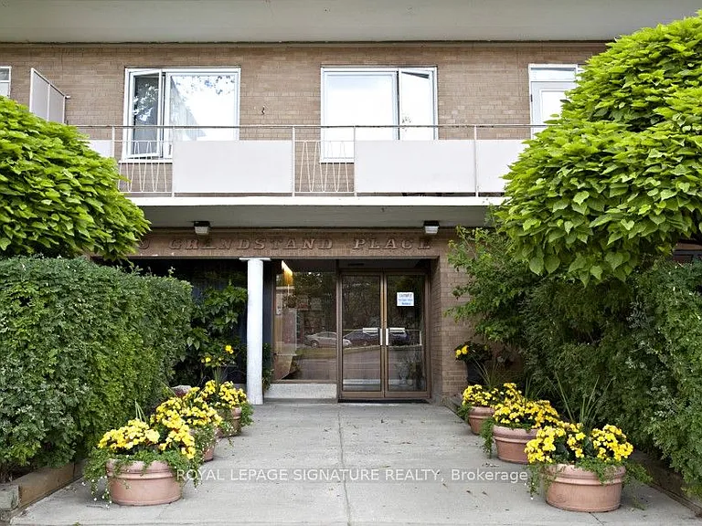 2 Grandstand Pl #203 — Photo 13