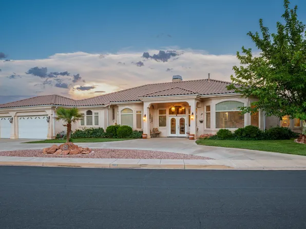 250 N Lions Head Dr, Washington, UT 84780