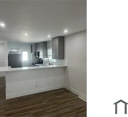 8617 S 8th Ave #B — Photo 7