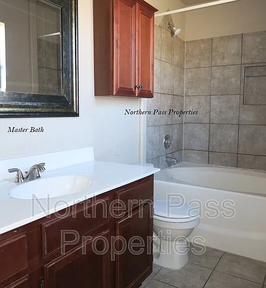 3233 Bell Point Dr — Photo 24