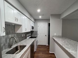 1414 Greenbriar Cir #4, Pikesville, MD 21208