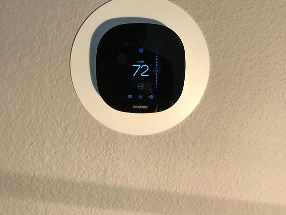 5th image of 6824 Helena Way
