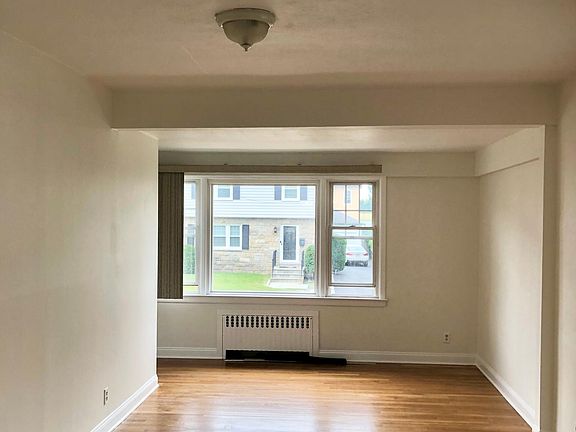 3rd image of 23 Merritt Ave #1