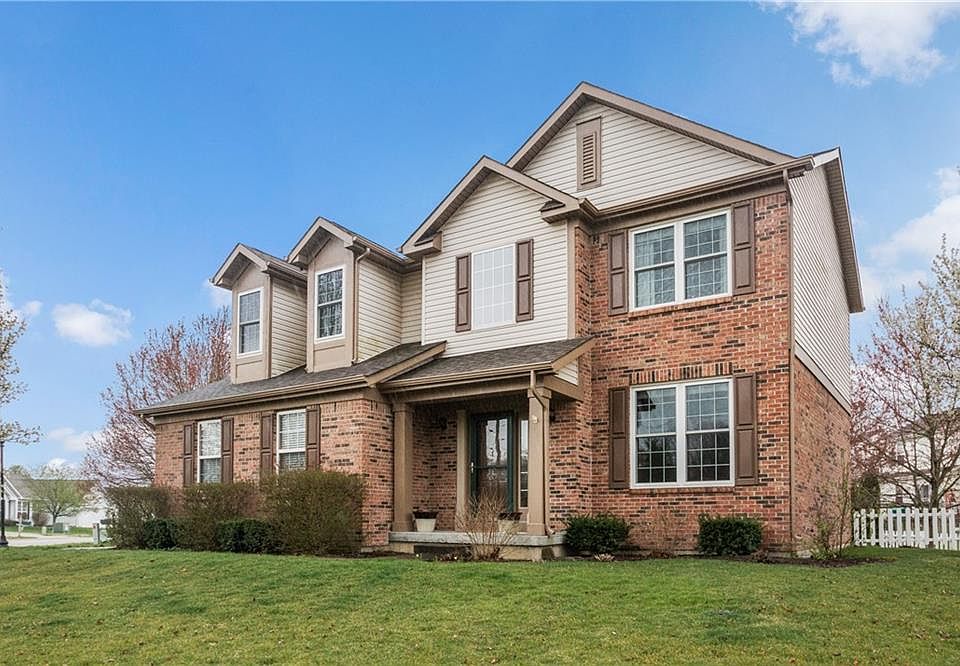 1st image of 8554 Walden Trace Ct