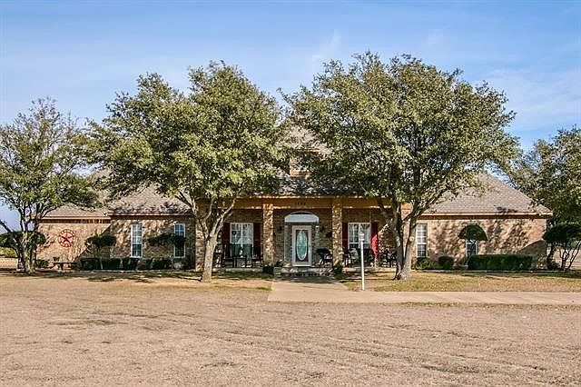 1st image of 1290 County Road 4106