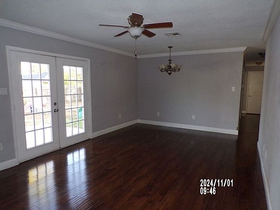 5th image of 7011 NW Kingsbury Ave