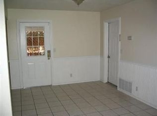 820 Victoria Ct, Ridgecrest, CA 93555