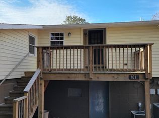 107 E Marion St, Clarkesville, GA 30523