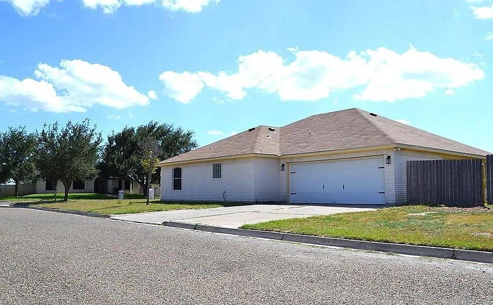 Home (2 Car Garage)
