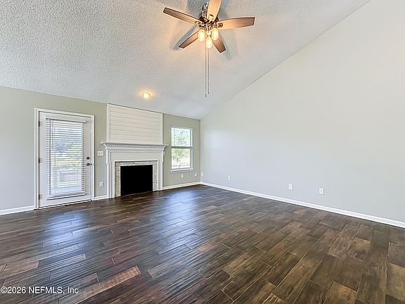 3rd image of 8672 BANDERA Circle S