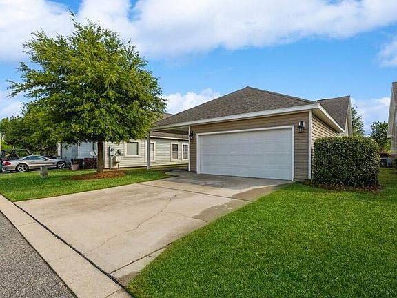 3rd image of 45 Ettie Lee Ln