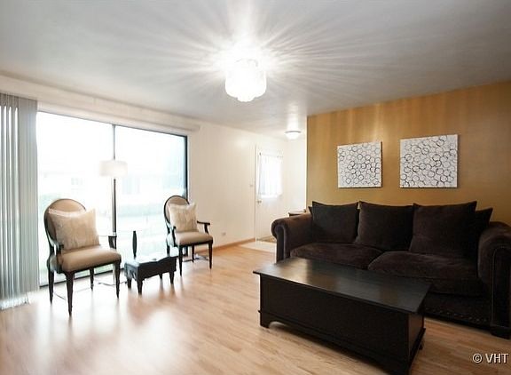 4th image of 6 Dennis Ct