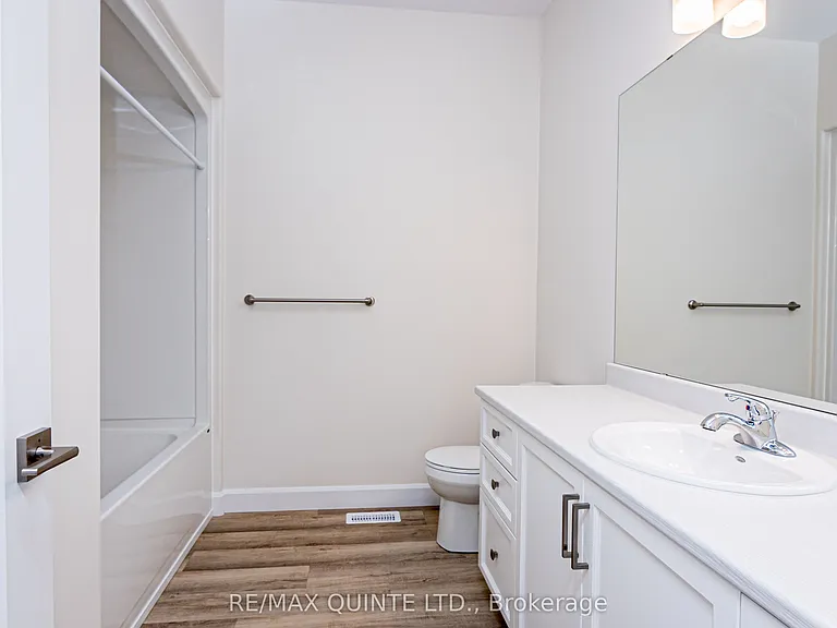 98B Riverstone Way — Photo 7