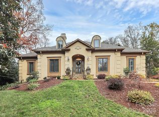 6706 Honors Ct, Charlotte, NC 28210