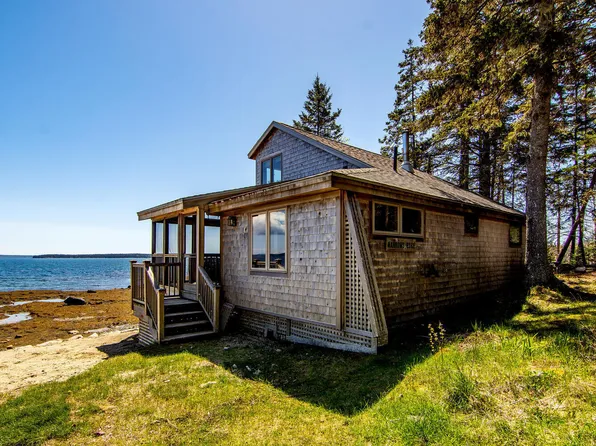 79 & 70 Tinkers Lane, Brooklin, ME 04616