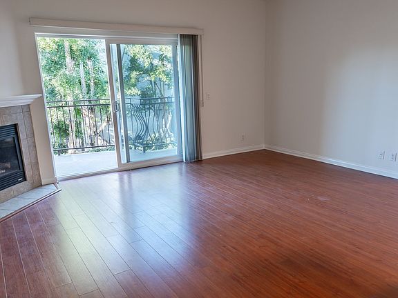 5th image of 1731 Corinth Ave APT 201