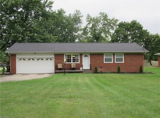 9166 Shepard Rd, Macedonia, OH 44056