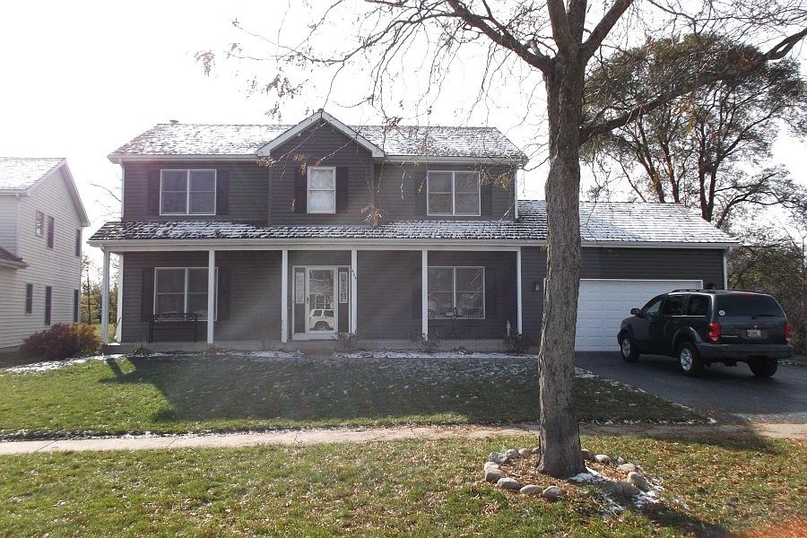 1st image of 464 Cross Arm Dr