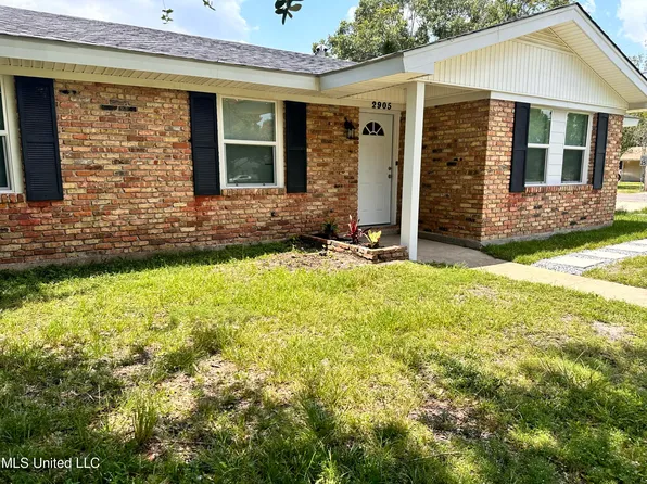 2905 Belair St, Pascagoula, MS 39567