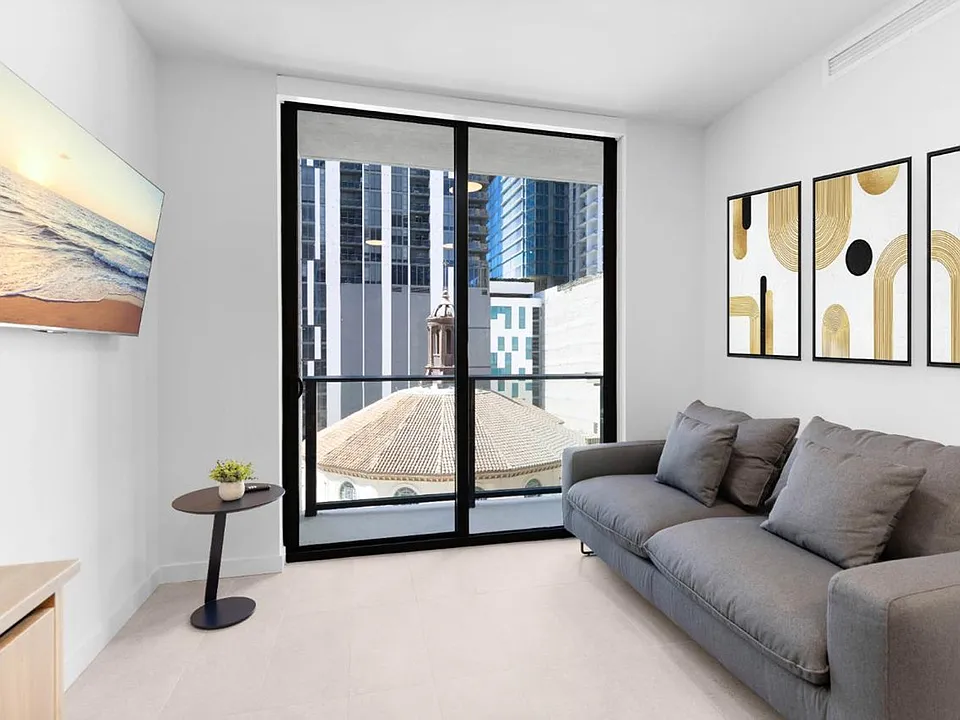 501 NE 1st Ave #9-ID1625008P