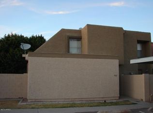 942 E Redfield Rd, Tempe, AZ 85283