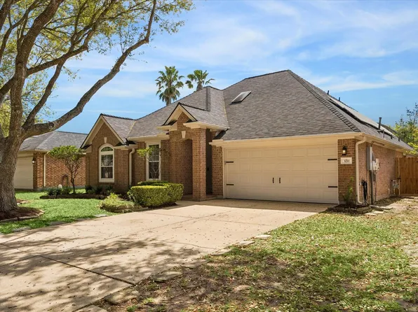 3211 Ivory Pointe Dr, League City, TX 77573