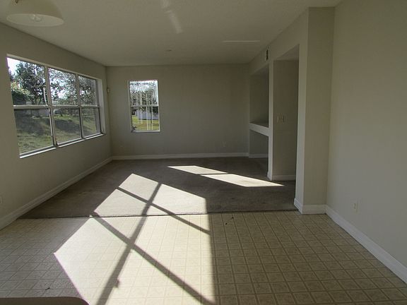 5th image of 7838 Falabella Ct