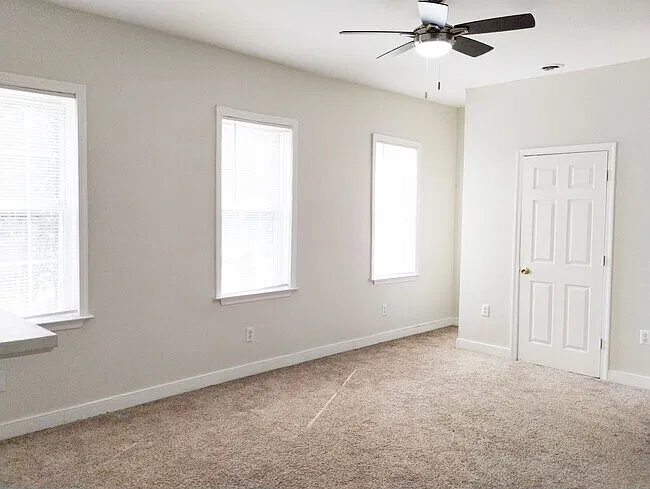 2 bed, 1320 sqft, $1,800 — Photo 4