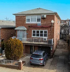 2369 West Street  image 1 of 23