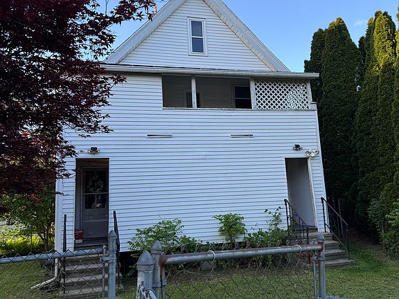 2nd image of 8 Old State Rd #2