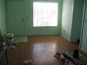2nd image of 8718 Macarthur Blvd