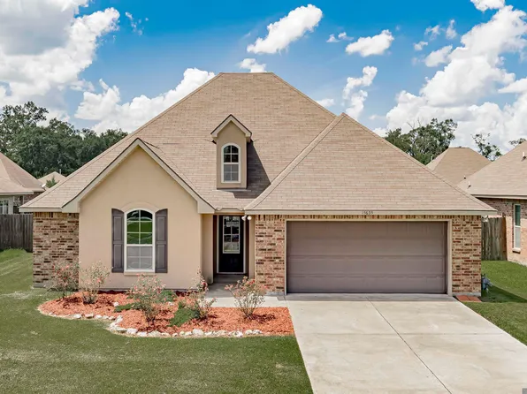 15635 Heartstone Dr, Prairieville, LA 70769