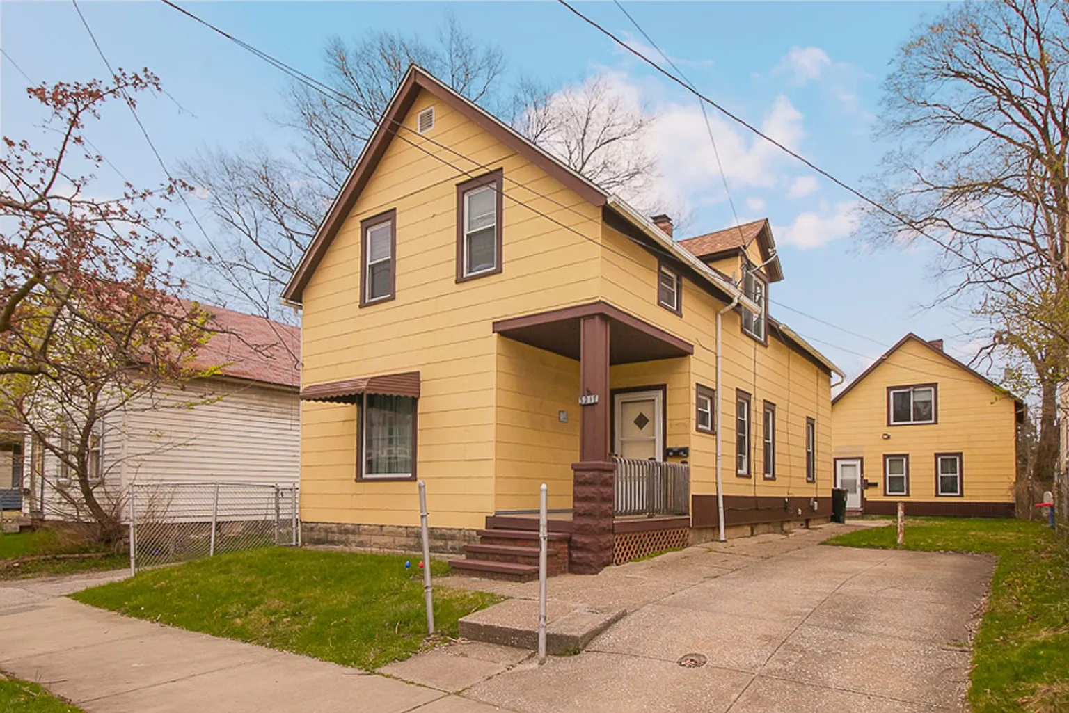 3217 W 41st St photo 1