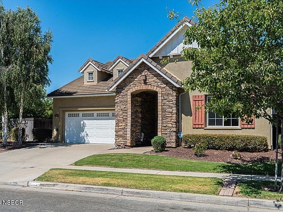 3rd image of 2519 Bowles Ln