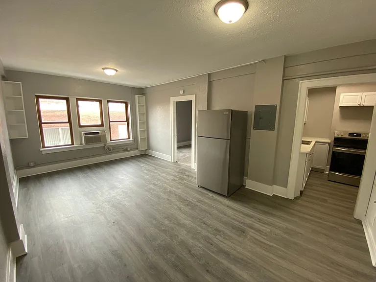 546 Dakota Ave S #1 — Photo 7