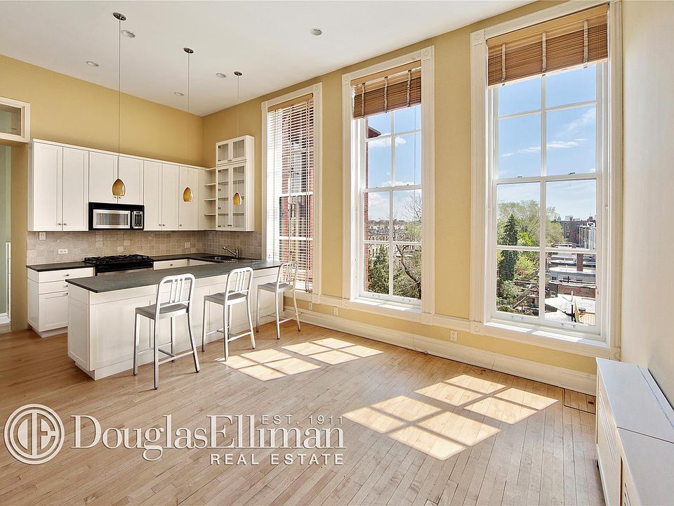 1st image of 279 Sterling Pl APT 4B
