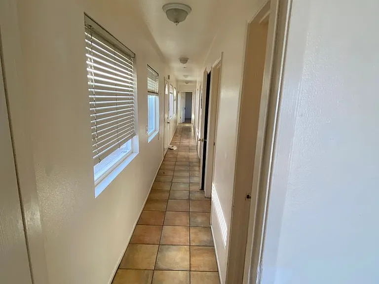 6741 Del Playa Dr — Photo 28