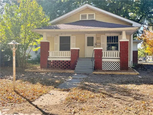 1611 N Elm St, Pittsburg, KS 66762