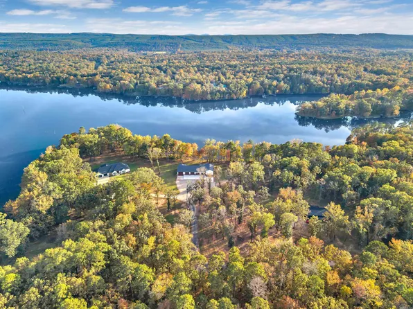 5 Lea Ln, Perryville, AR 72126