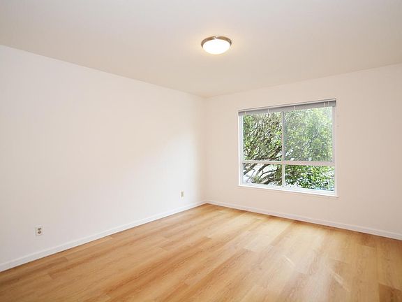 5th image of 1218 6th Ave #1