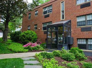 1215 N Scott St #4567272, Arlington, VA 22209