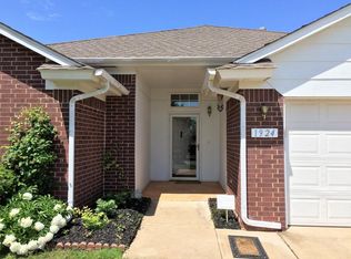 1924 Eastview Dr, Norman, OK 73071