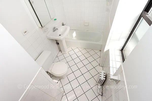 Rented by Copperwood Real Estate | media 6