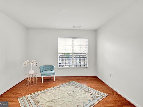 4th image of 205 Meeting House Station Sq APT 108