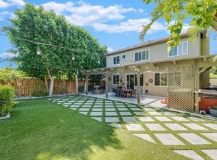 18241 Arminta St, Reseda, CA 91335