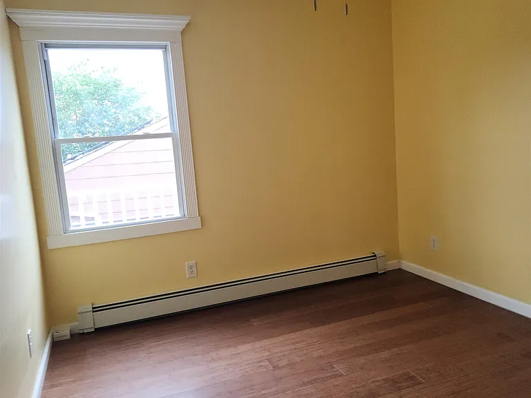 39 Terhune Ave #2 — Photo 6