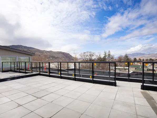 215 Royal Ave #402, Kamloops, BC V2B 3P2