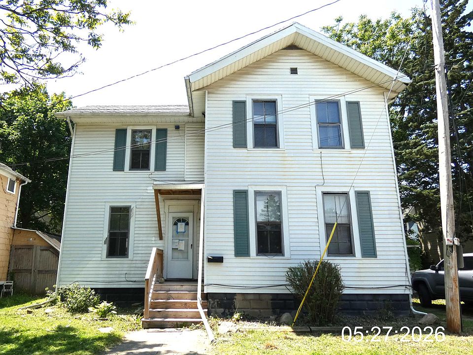 1st image of 814 Central Pl