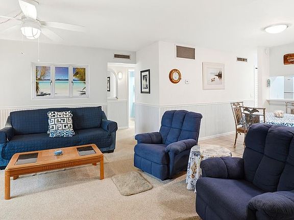 5th image of 320 Medallion Blvd APT H