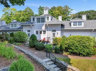 39 Dunelawn Dr #9, Ogunquit, ME 03907